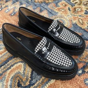 G.H. Bass Weejuns Whitney Herringbone superlug loafers